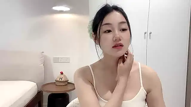 cloud8822 online show from 05-18-26, 02:12