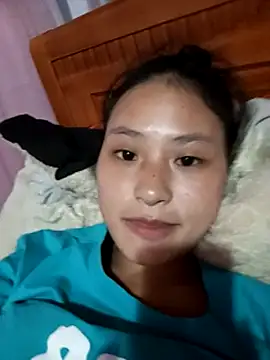 trieungoclnt online show from 10-14-25, 03:35