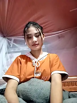 trieungoclnt online show from 11-12-25, 03:29