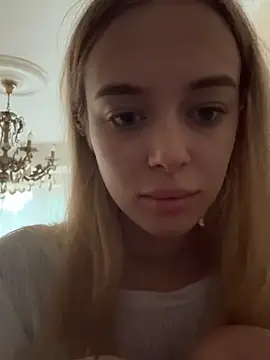 Snapshot of enjoy_my_beauty chatting on 06-14-26, 06:15 enjoy my beauty online show from 06-14-26, 06:15