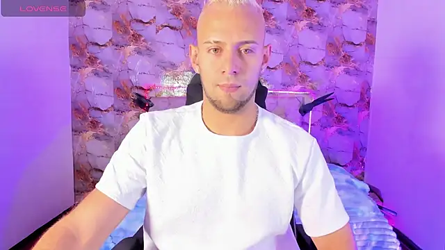 Damon Bakert online show from 06-25-26, 01:48