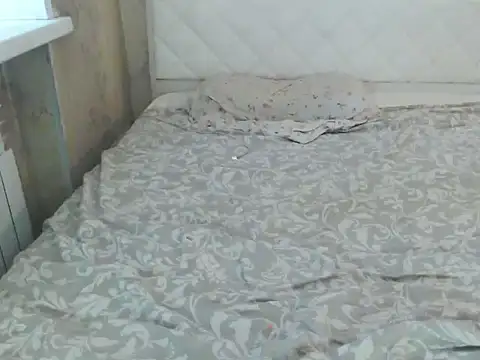 Snapshot of pretybella1 chatting on 03-04-26, 12:05 pretybella1 online show from 03-04-26, 12:05