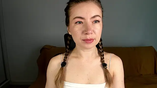 Snapshot of Mia_Tasty chatting on 07-03-26, 06:31 Mia Tasty online show from 07-03-26, 06:31