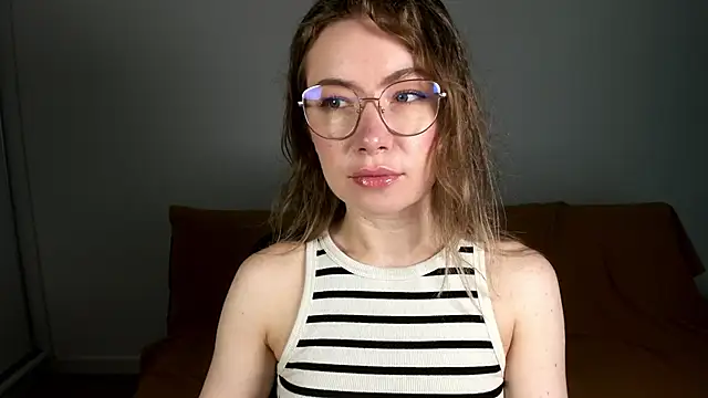 Snapshot of Mia_Tasty chatting on 07-18-26, 06:39 Mia Tasty online show from 07-18-26, 06:39