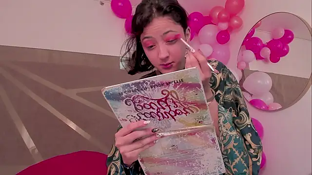 BonnieCute  online show from 03-11-26, 12:27