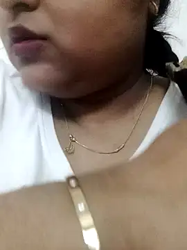 smile pretty online show from 01-03-25, 06:35