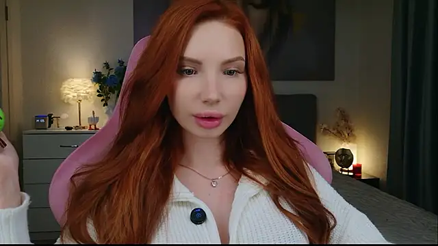 JudyWalkerr online show from 03-25-26, 03:18