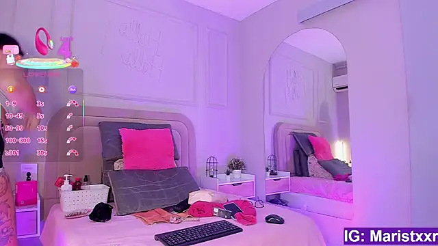 Maristxxr online show from 12-01-25, 07:41