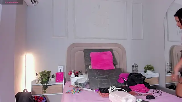 Maristxxr online show from 12-04-25, 07:44