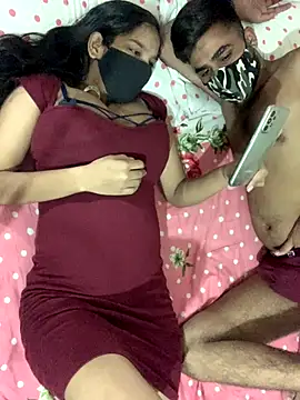 hottiess69 online show from 09-11-25, 05:24