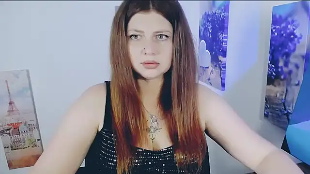 Snapshot of Lizzy_Love chatting on 06-21-26, 10:18 Lizzy Love online show from 06-21-26, 10:18