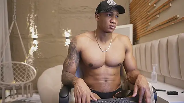 Logan Varela online show from 03-25-26, 02:01