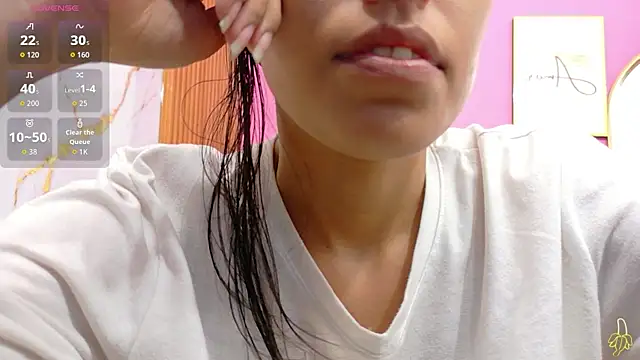yourcuteneighbourr online show from 05-28-26, 03:04