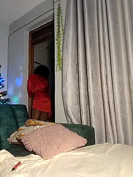 Snapshot of C-yoyo chatting on 12-22-25, 05:54 C-yoyo online show from 12-22-25, 05:54