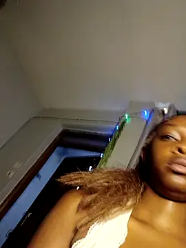 Snapshot of C-yoyo chatting on 01-12-26, 09:14 C-yoyo online show from 01-12-26, 09:14