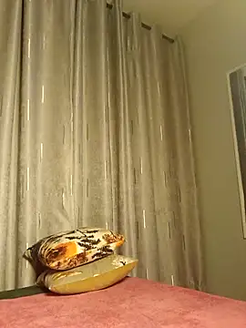 Snapshot of C-yoyo chatting on 02-02-26, 07:01 C-yoyo online show from 02-02-26, 07:01