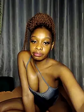 Snapshot of C-yoyo chatting on 03-22-26, 06:22 C-yoyo online show from 03-22-26, 06:22