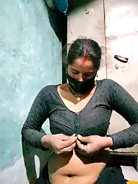 Snapshot of Hey_Ziya chatting on 02-18-25, 09:09 Hey Ziya online show from 02-18-25, 09:09