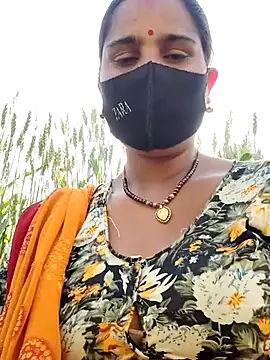 Snapshot of Hey_Ziya chatting on 03-07-25, 10:24 Hey Ziya online show from 03-07-25, 10:24