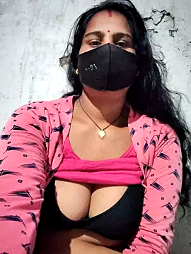 Snapshot of Hey_Ziya chatting on 11-28-25, 11:07 Hey Ziya online show from 11-28-25, 11:07