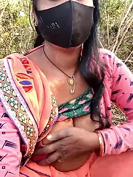 Snapshot of Hey_Ziya chatting on 12-05-25, 11:08 Hey Ziya online show from 12-05-25, 11:08