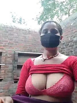 Snapshot of Hey_Ziya chatting on 02-11-26, 11:37 Hey Ziya online show from 02-11-26, 11:37