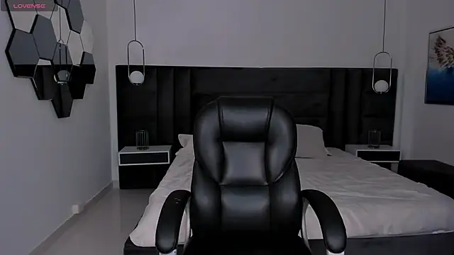 CelestePalmer  online show from 04-16-26, 11:33