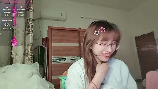 Lili 666 online show from 05-04-26, 04:47
