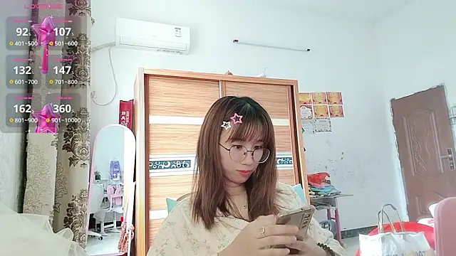 Lili 666 online show from 05-06-26, 02:29