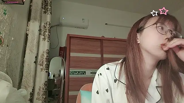 Lili 666 online show from 05-08-26, 05:51