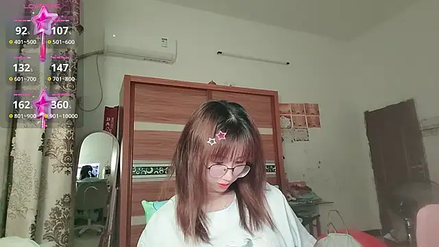 Lili 666 online show from 05-14-26, 08:26