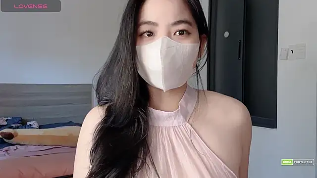 Snapshot of Na_baby chatting on 06-19-26, 03:44 Na baby online show from 06-19-26, 03:44