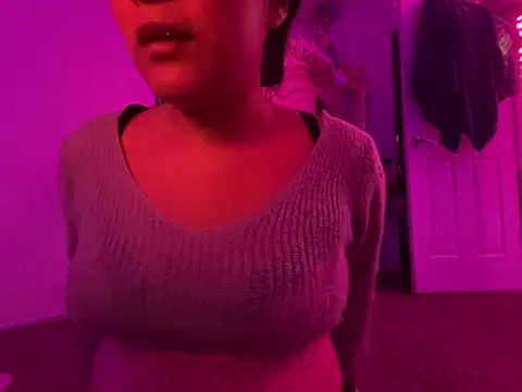 Onlypawzz online show from 06-07-26, 12:31