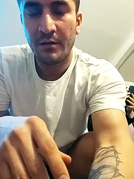 Analcholic online show from 11-03-25, 03:13