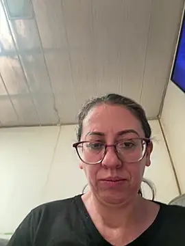 Snapshot of miss_hanna07 chatting on 03-26-26, 02:44 miss hanna07 online show from 03-26-26, 02:44