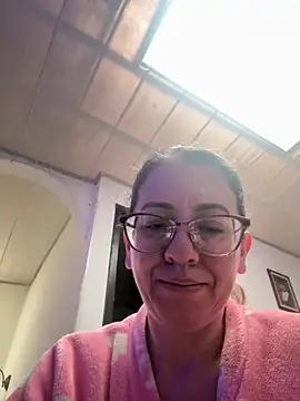 Snapshot of miss_hanna07 chatting on 03-27-26, 01:55 miss hanna07 online show from 03-27-26, 01:55