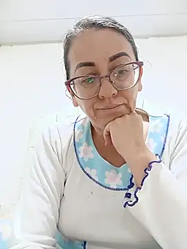 Snapshot of miss_hanna07 chatting on 06-22-26, 11:24 miss hanna07 online show from 06-22-26, 11:24