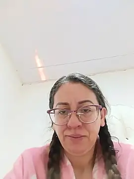 Snapshot of miss_hanna07 chatting on 07-11-26, 01:25 miss hanna07 online show from 07-11-26, 01:25