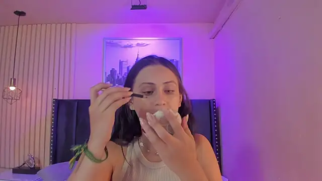 Snapshot of diosa_cristal chatting on 06-10-26, 03:29 diosa cristal online show from 06-10-26, 03:29
