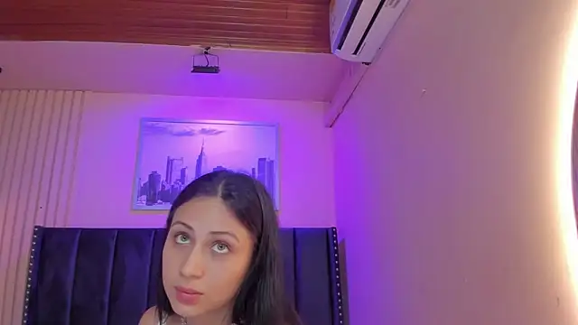 Snapshot of diosa_cristal chatting on 06-20-26, 03:42 diosa cristal online show from 06-20-26, 03:42