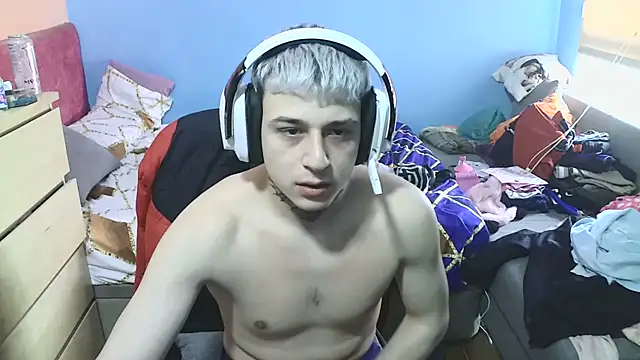 Nenejoven16- online show from 03-17-25, 11:54