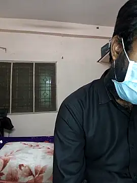 Snapshot of fuck6inch9 chatting on 03-18-26, 05:38 fuck6inch9 online show from 03-18-26, 05:38