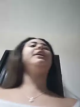 Snapshot of sexy-latin10 chatting on 06-29-26, 01:00 sexy-latin10 online show from 06-29-26, 01:00