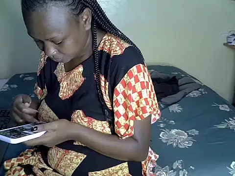 Sexiebony12 online show from 03-18-26, 08:23