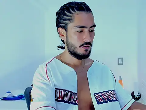 Snapshot of david__johnson372 chatting on 12-22-25, 11:51 david johnson372 online show from 12-22-25, 11:51