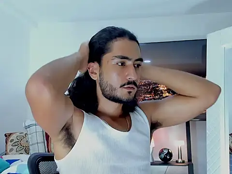 Snapshot of david__johnson372 chatting on 01-08-26, 01:08 david johnson372 online show from 01-08-26, 01:08