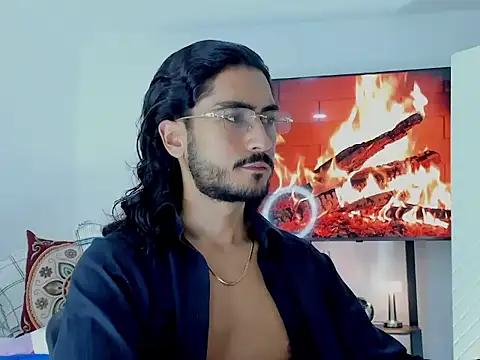 Snapshot of david__johnson372 chatting on 01-11-26, 02:16 david johnson372 online show from 01-11-26, 02:16