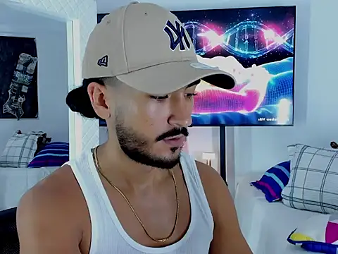 Snapshot of david__johnson372 chatting on 03-03-26, 01:12 david johnson372 online show from 03-03-26, 01:12