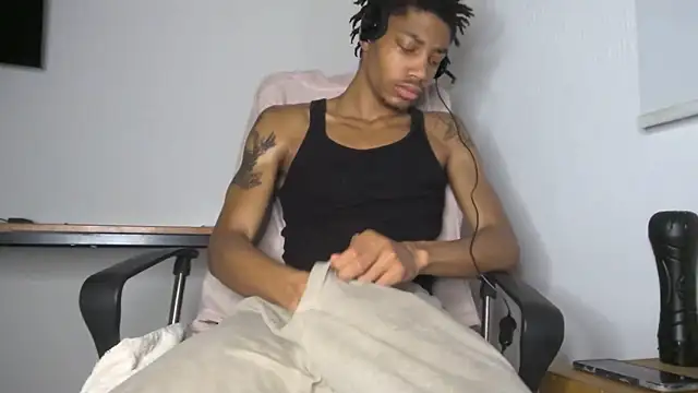 Skinnyblackman online show from 06-07-26, 02:48