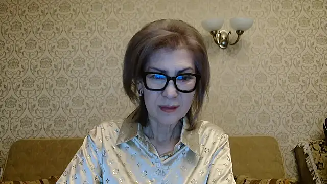 Elegant00Lady online show from 03-05-26, 04:14
